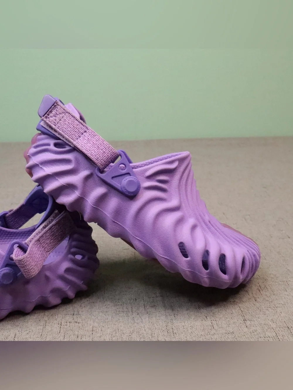 Salehe Bembury x Crocs Pollex Clog Kids Dewberry Purple Size J2 New Style